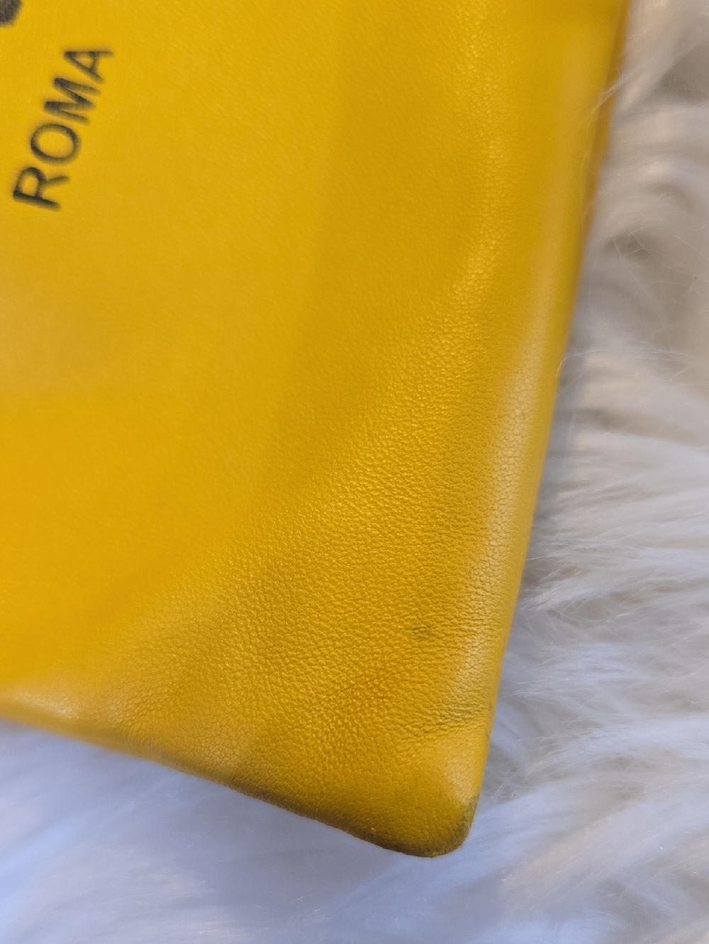 Fendi‎ Yellow Drawstring Mini Pouch - Picture 12 of 17